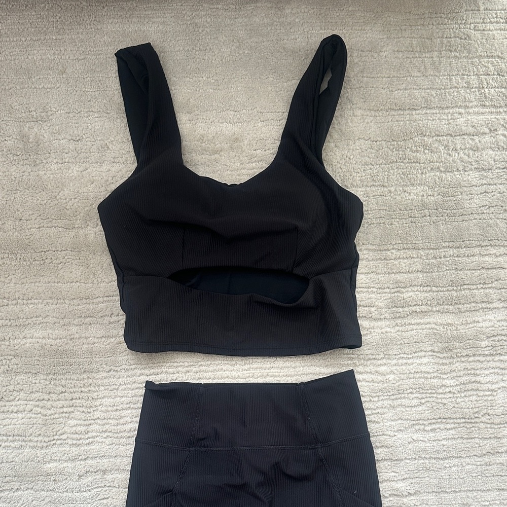 DEVON WINDSOR Black Sports Bra